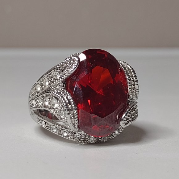 Large Bright Red And Silver Tone Ring Size 9.75 - Picture 1 of 13